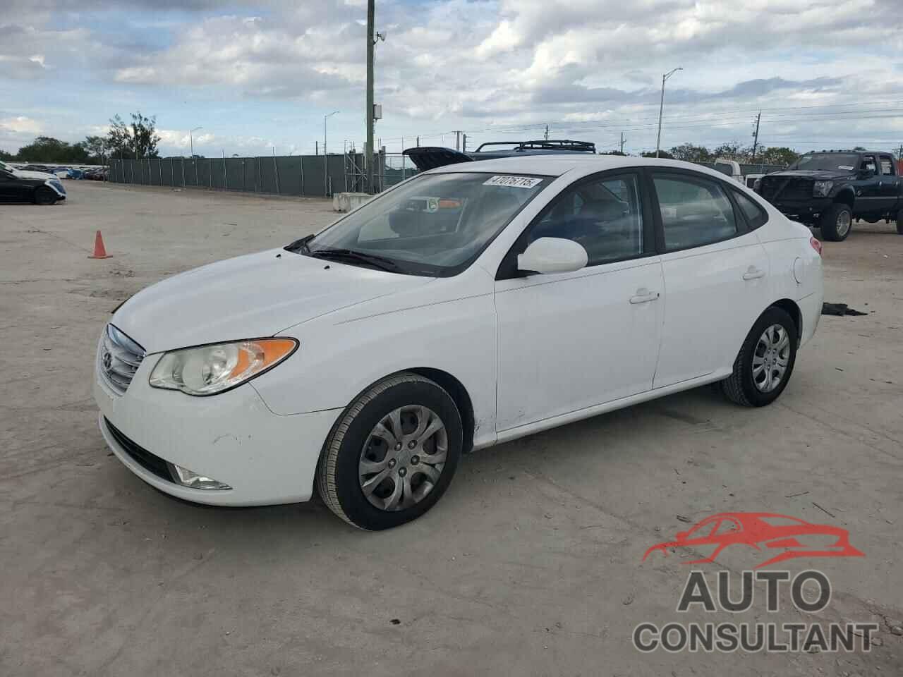 HYUNDAI ELANTRA 2010 - KMHDU4AD7AU013543