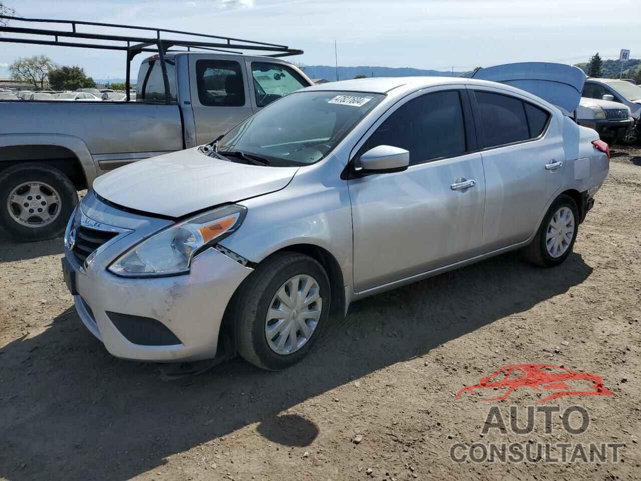 NISSAN VERSA 2017 - 3N1CN7AP8HL811517