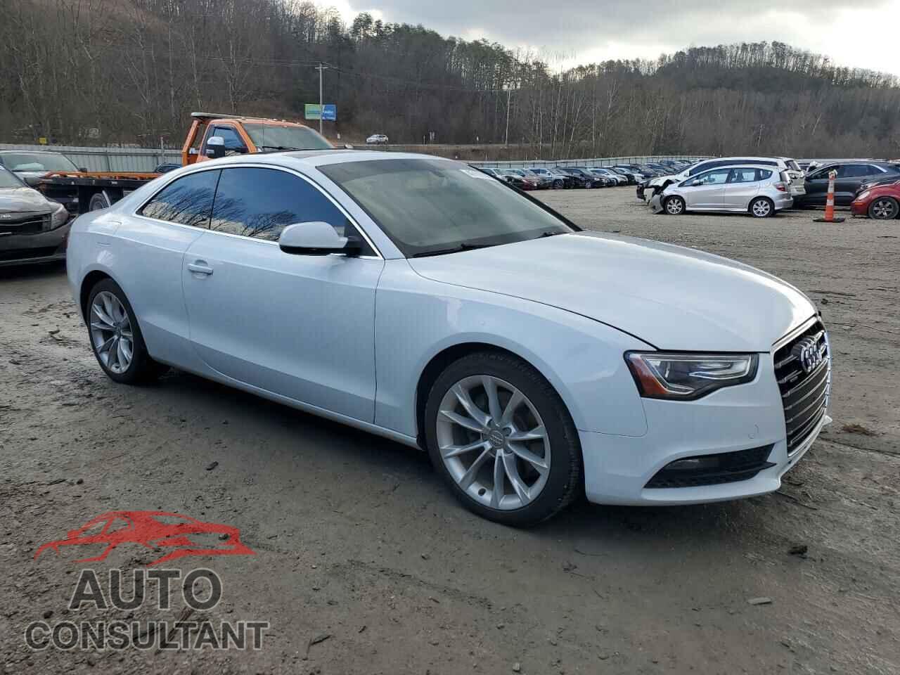 AUDI A5 2013 - WAUCFAFR1DA034162