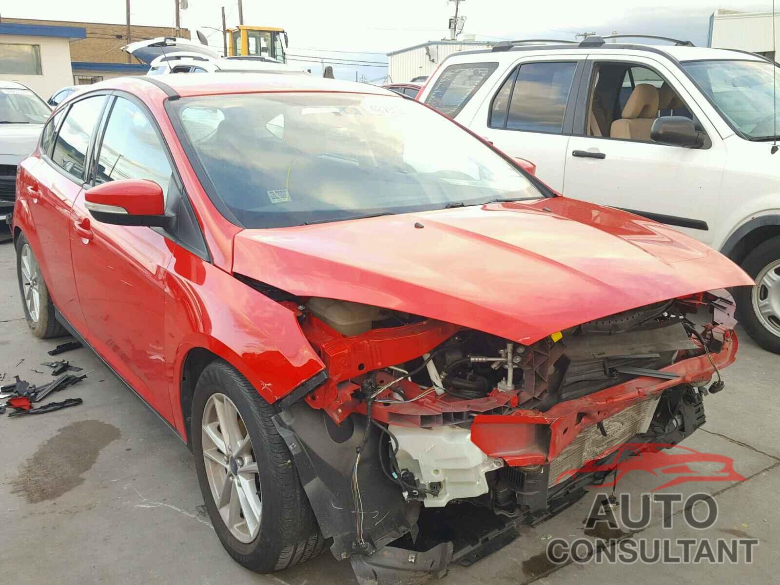 FORD FOCUS 2016 - 1FADP3K23GL219644