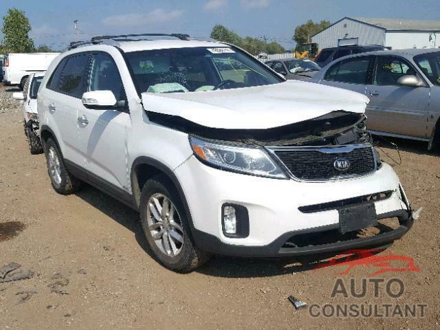 KIA SORENTO LX 2015 - 5XYKTDA61FG566990