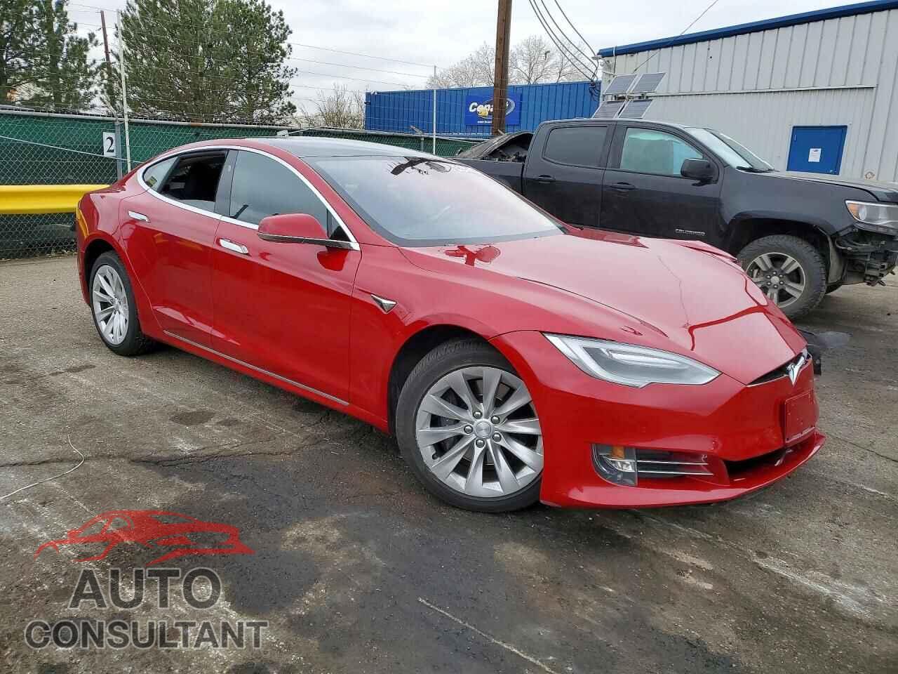 TESLA MODEL S 2017 - 5YJSA1E27HF213515