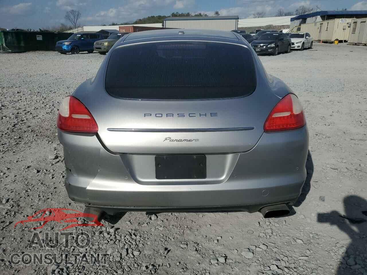 PORSCHE PANAMERA 2011 - WP0AA2A72BL010443