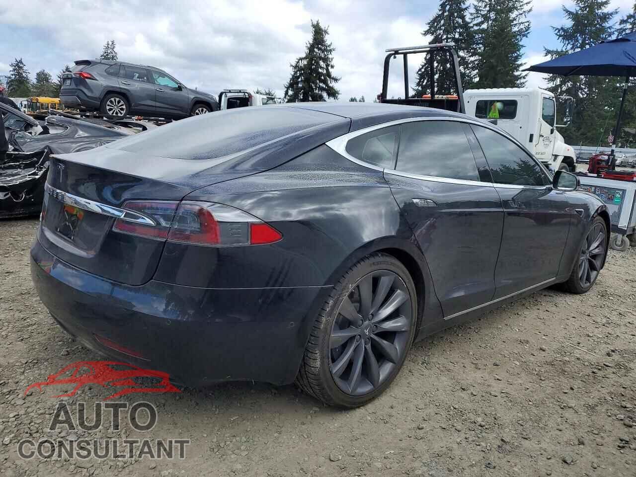 TESLA MODEL S 2017 - 5YJSA1E28HF223745