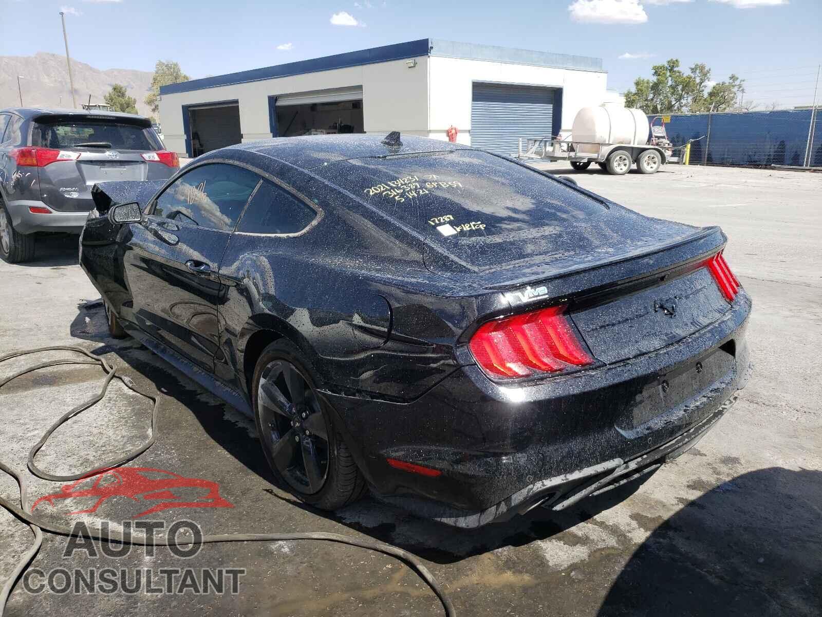 FORD MUSTANG 2021 - 1FA6P8TH4M5113938