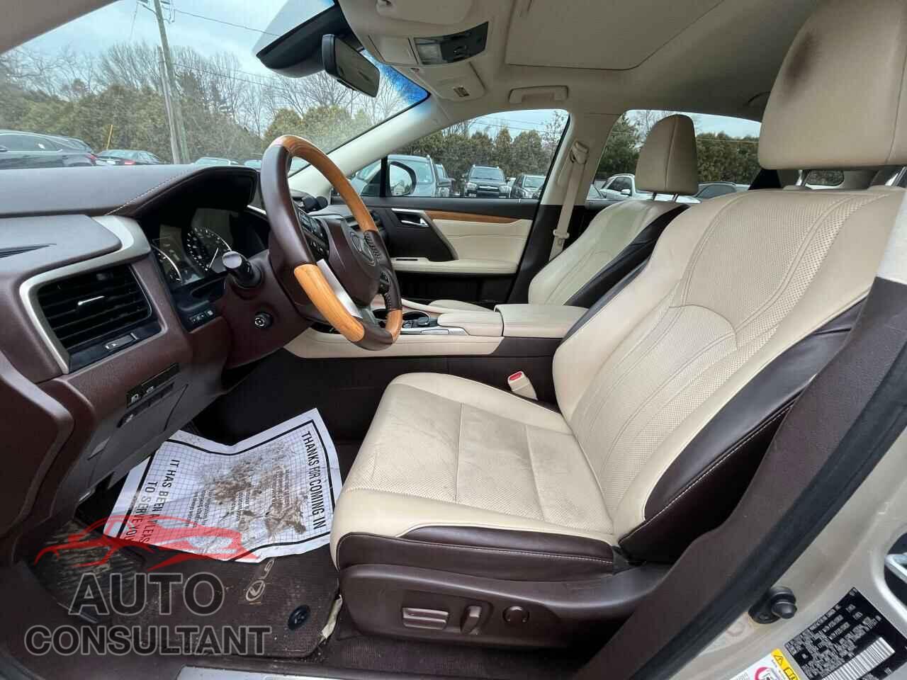LEXUS RX350 2017 - 2T2ZZMCA8HC040610