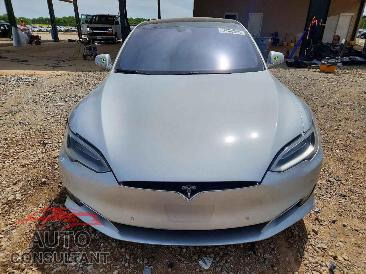 TESLA MODEL S 2016 - 5YJSA1E2XGF161943