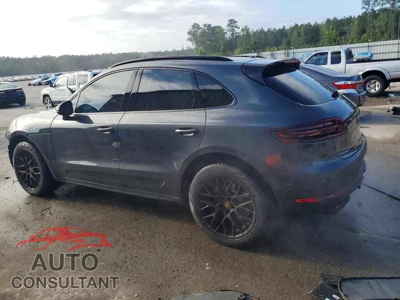 PORSCHE MACAN 2018 - WP1AG2A57JLB65726