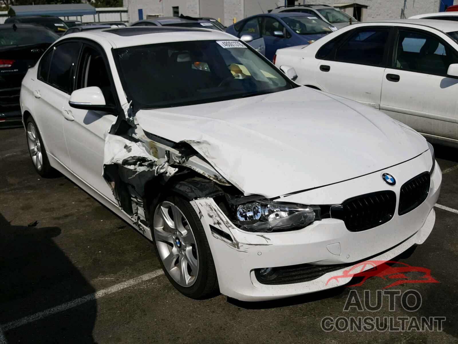 BMW 3 SERIES 2015 - WBA3B1G50FNT05568