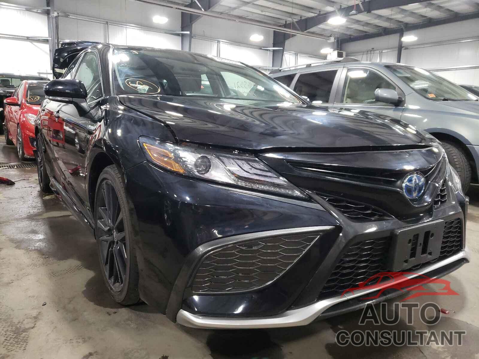 TOYOTA CAMRY 2021 - 4T1K31AK7MU552532