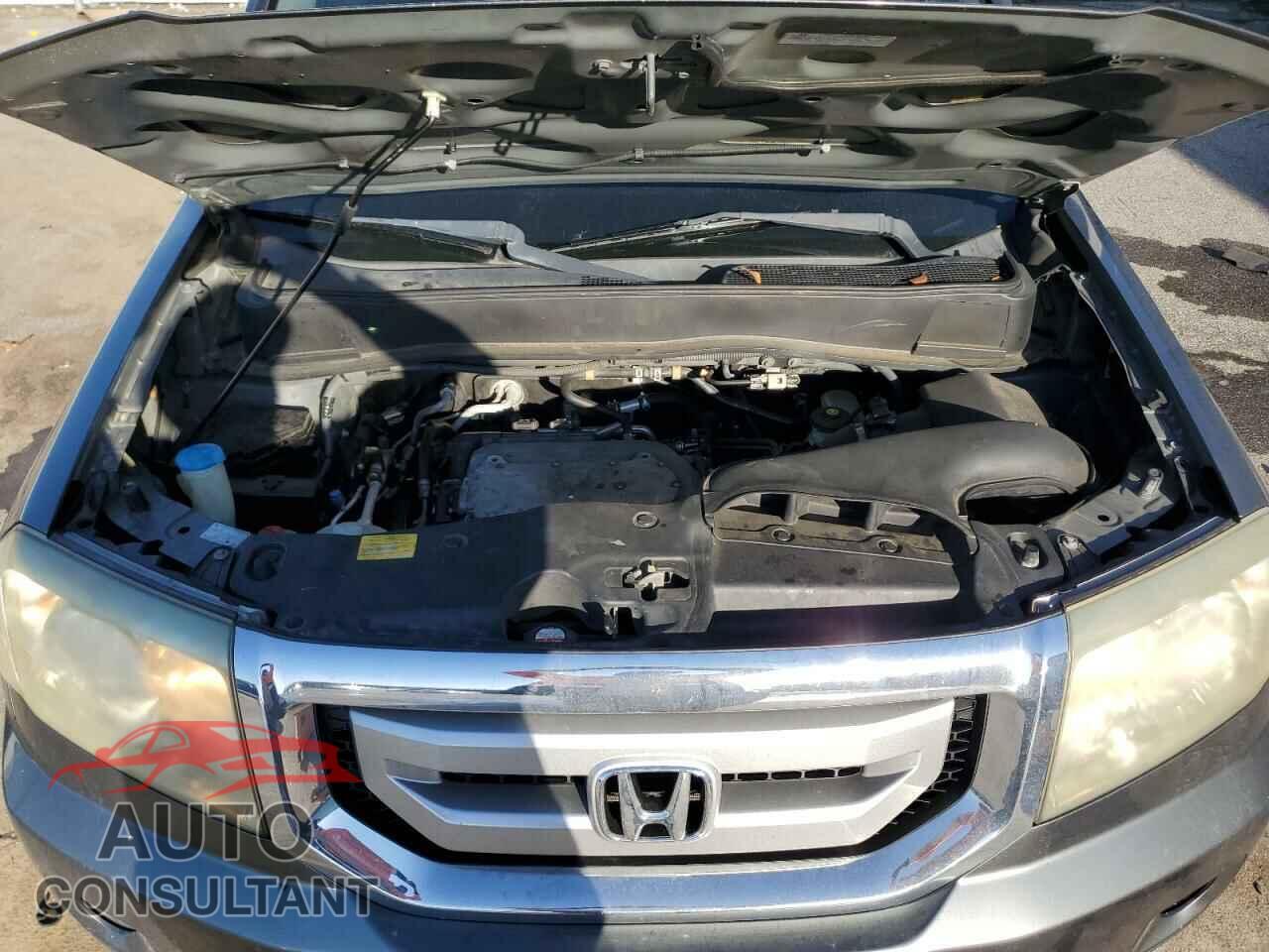 HONDA PILOT 2011 - 5FNYF3H73BB031395