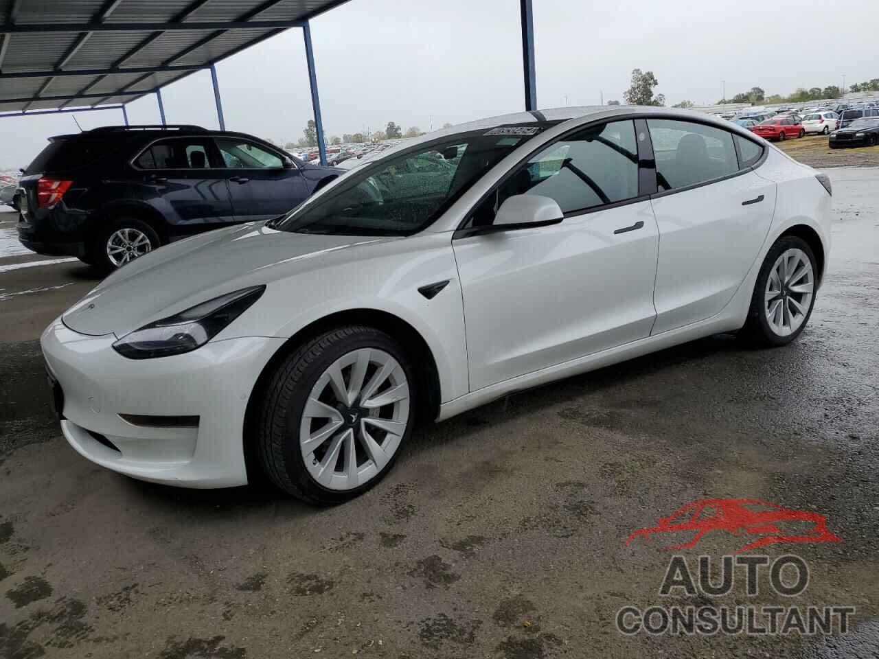 TESLA MODEL 3 2022 - 5YJ3E1EA0NF145537