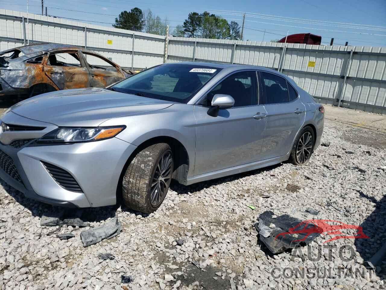 TOYOTA CAMRY 2018 - 4T1B11HKXJU626775