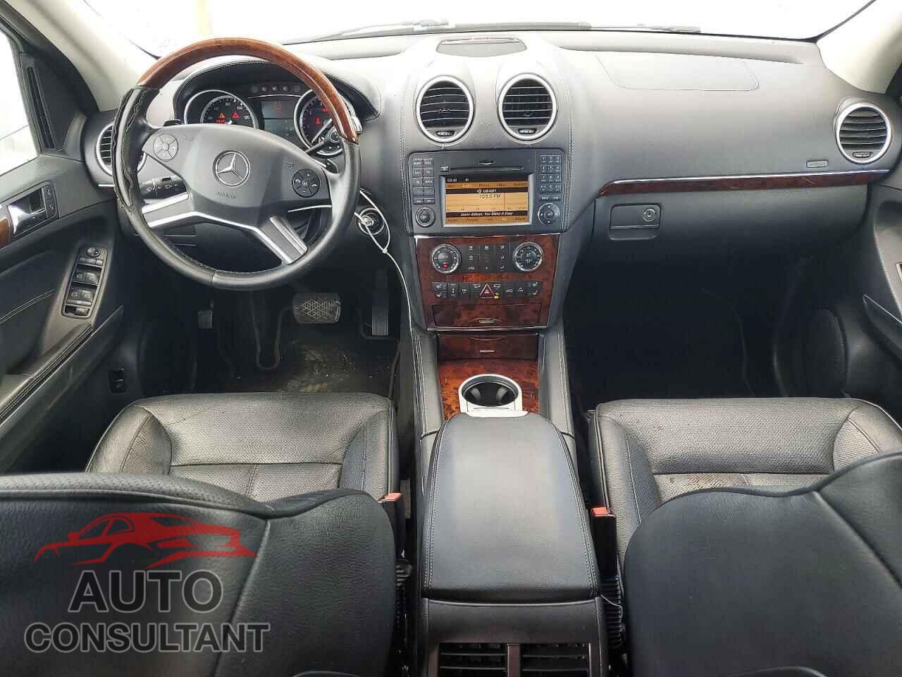 MERCEDES-BENZ GL-CLASS 2011 - 4JGBF8GE1BA742892