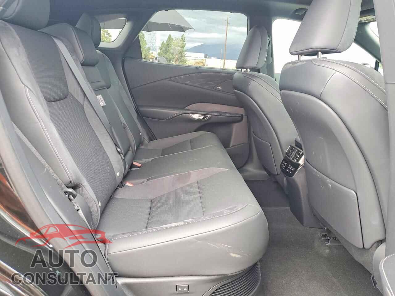 LEXUS UNKNOWN 2025 - 2T2BBMCA4SC069731