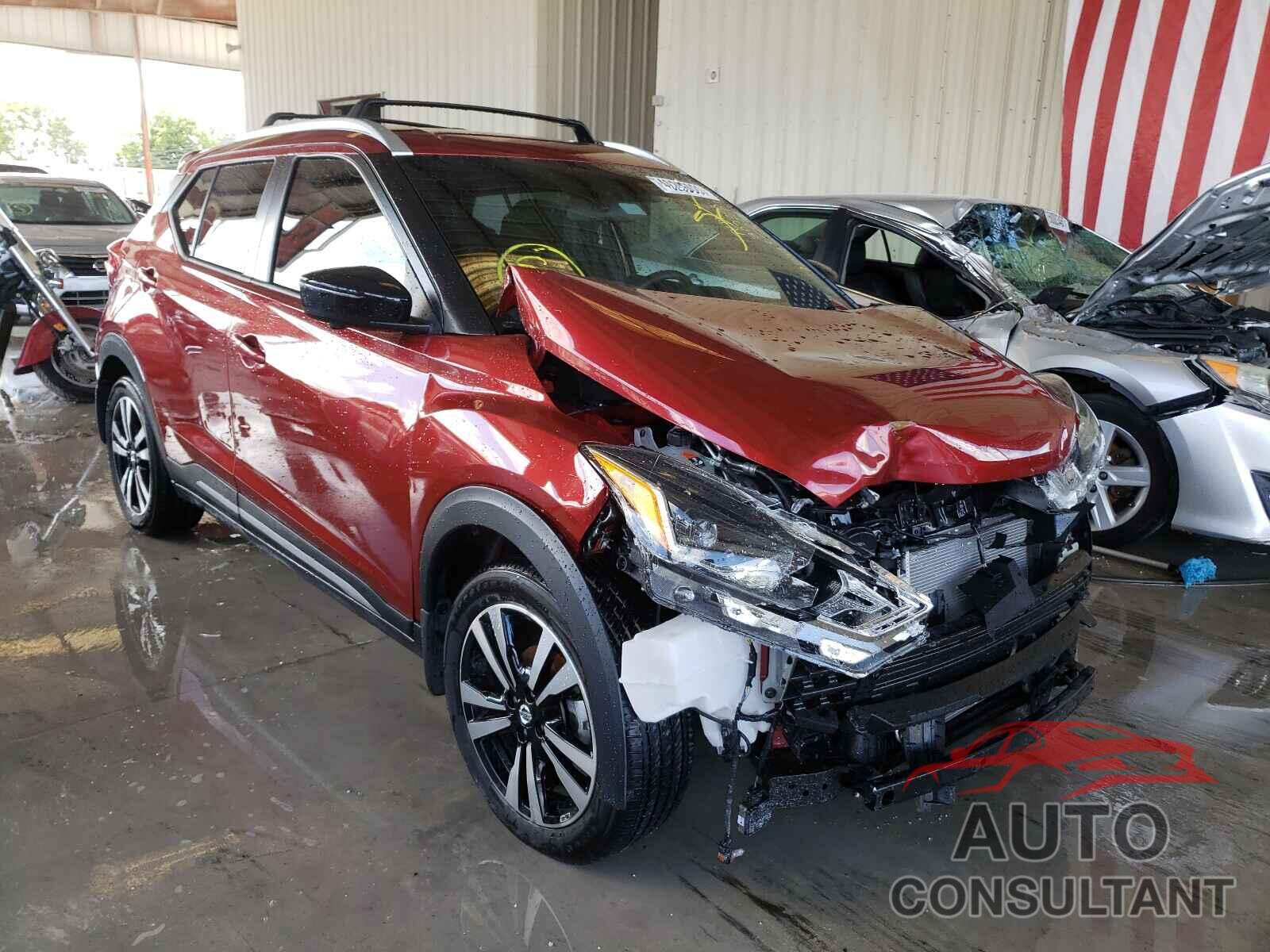 NISSAN KICKS 2019 - 3N1CP5CU2KL557294