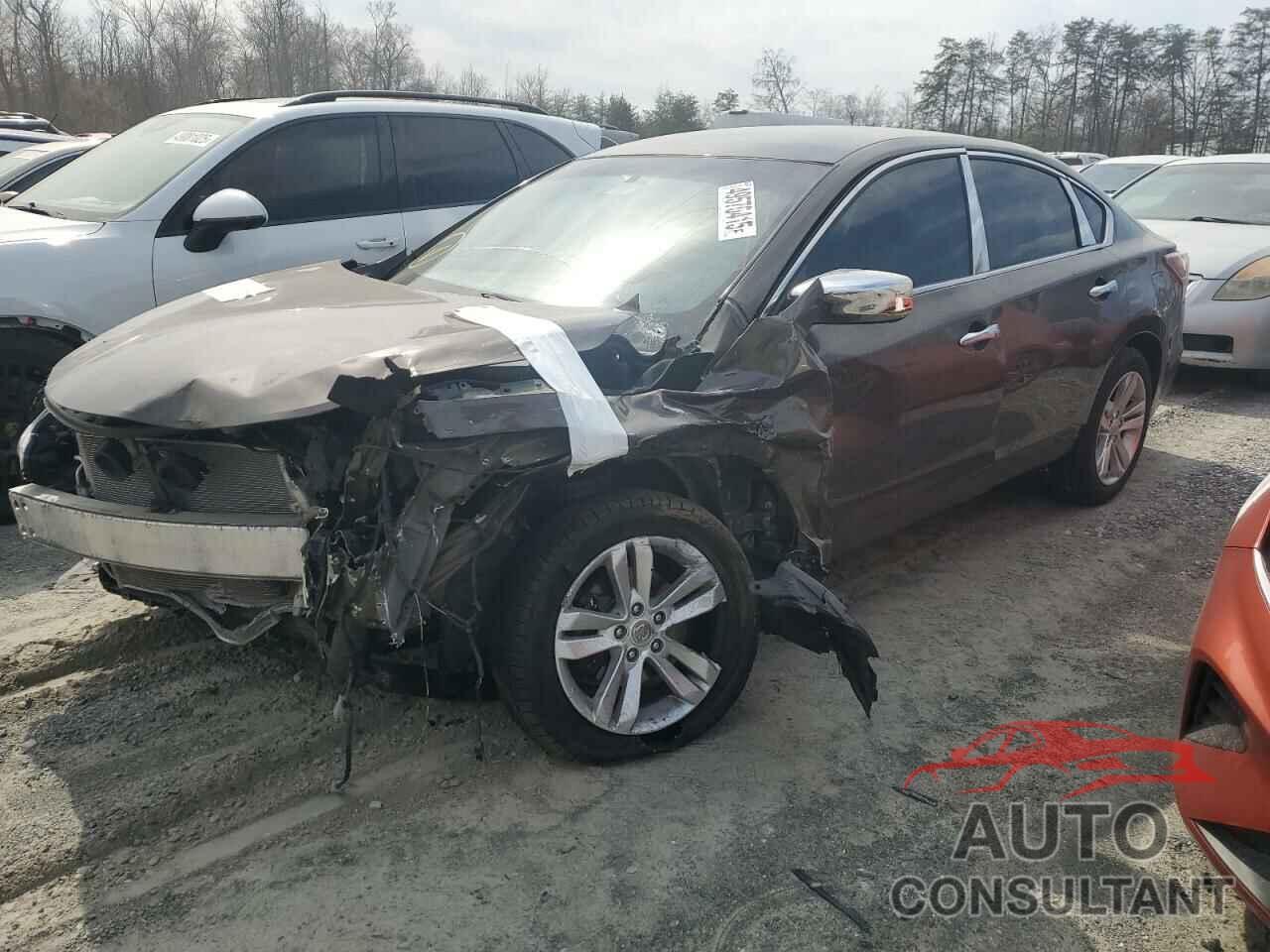 NISSAN ALTIMA 2013 - 1N4AL3APXDN449533