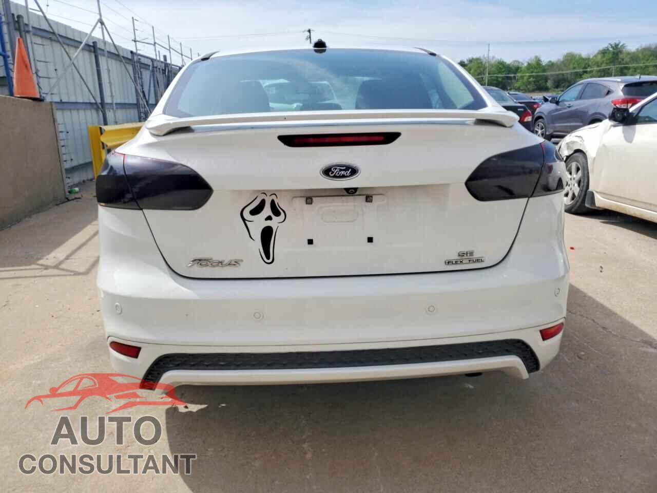 FORD FOCUS 2016 - 1FADP3F26GL224234