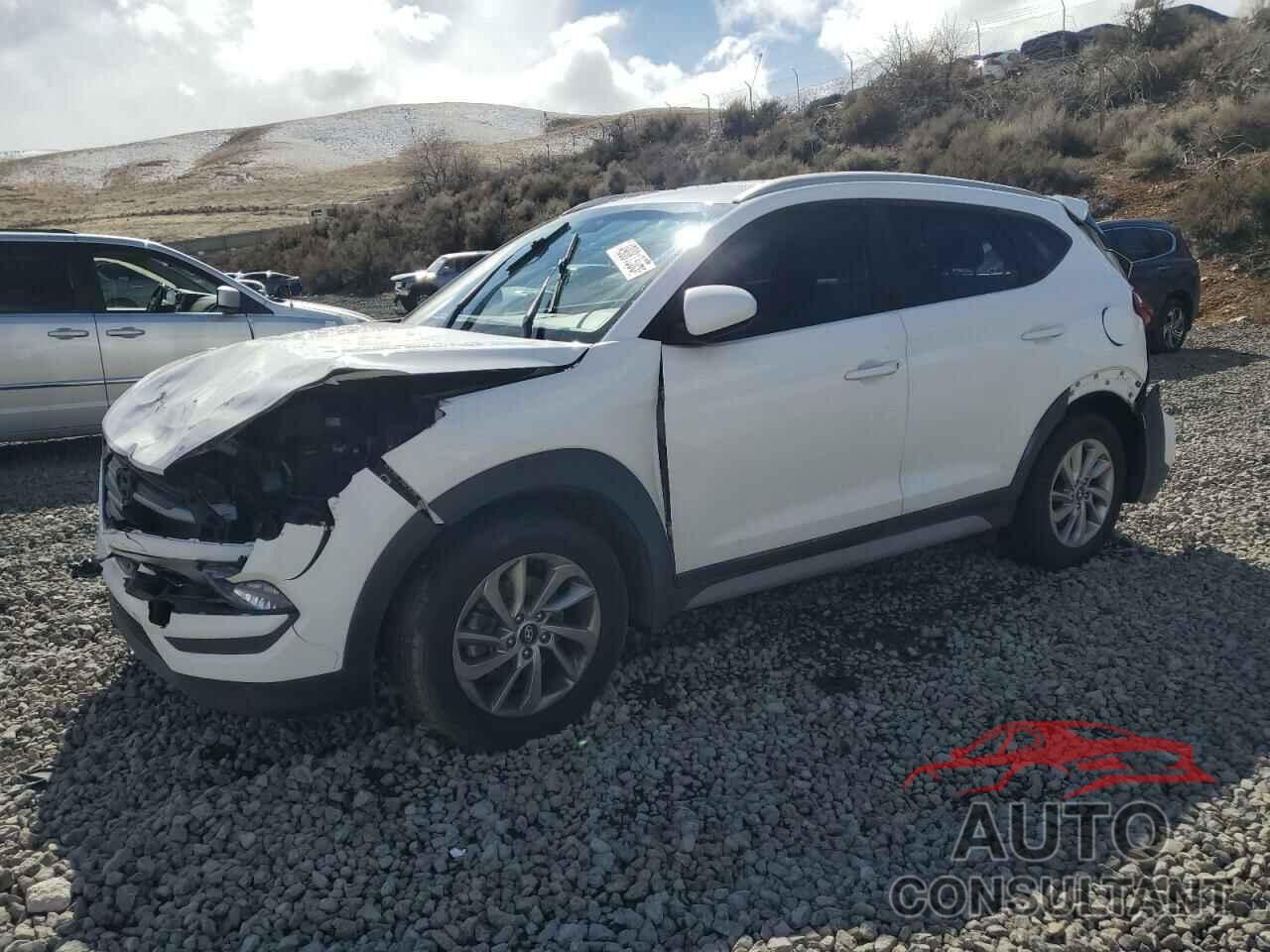 HYUNDAI TUCSON 2018 - KM8J3CA49JU801370