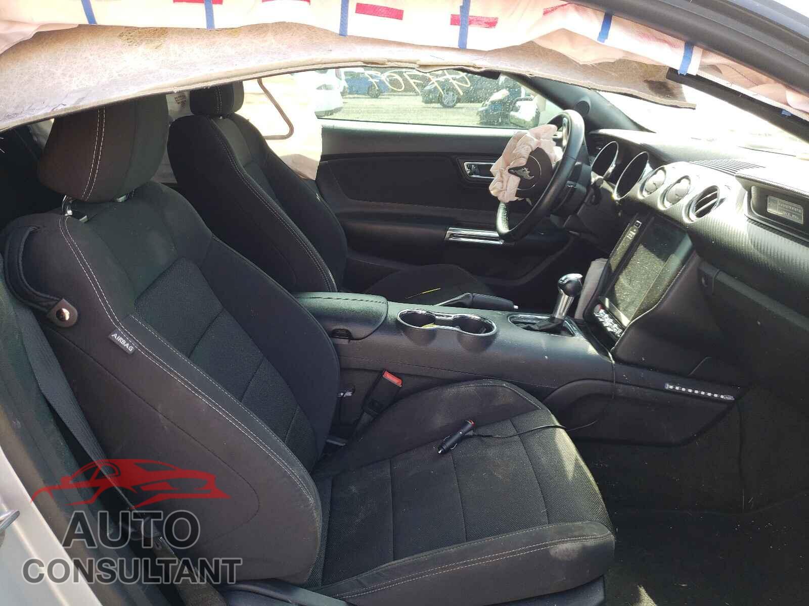 FORD MUSTANG 2017 - 1FA6P8AM8H5230704