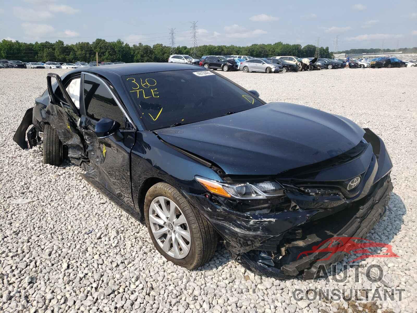 TOYOTA CAMRY 2018 - JTNB11HK3J3009451