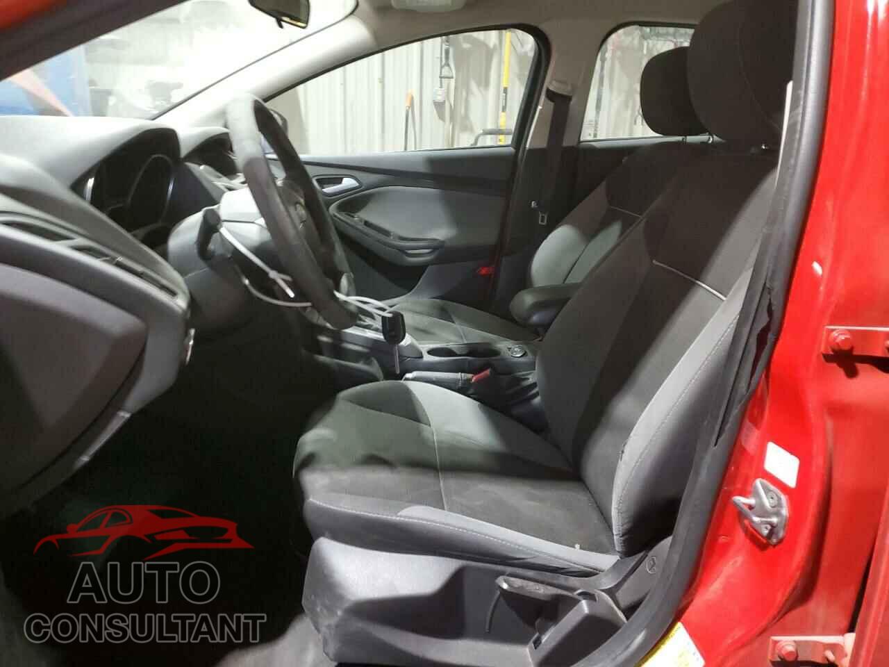 FORD FOCUS 2014 - 1FADP3K21EL283386
