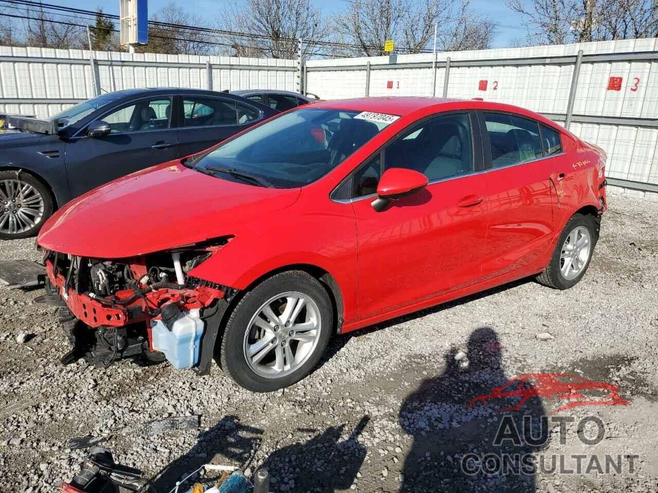 CHEVROLET CRUZE 2018 - 1G1BE5SM5J7159184