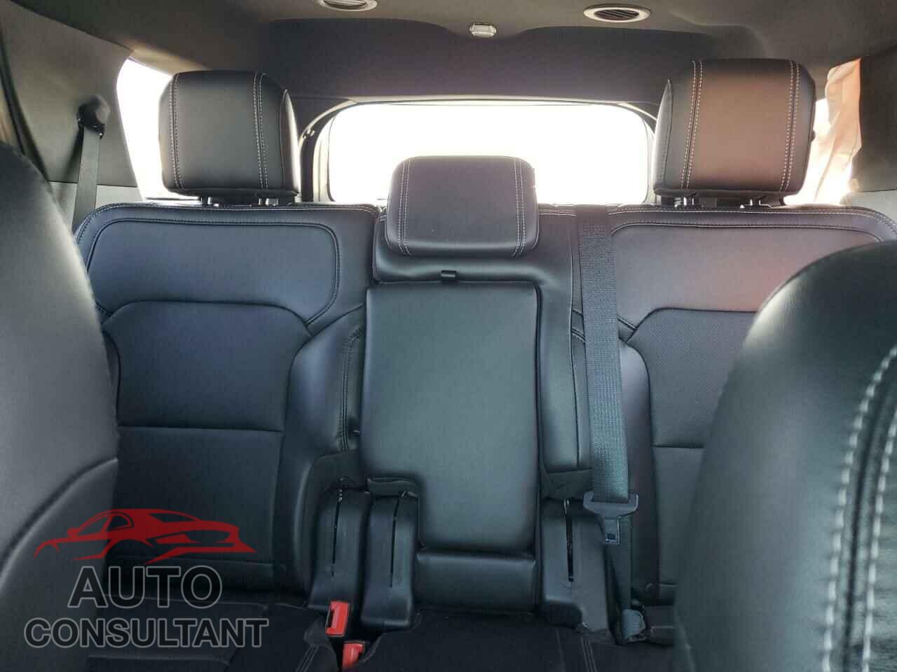 FORD EXPLORER 2018 - 1FM5K7F81JGB43050