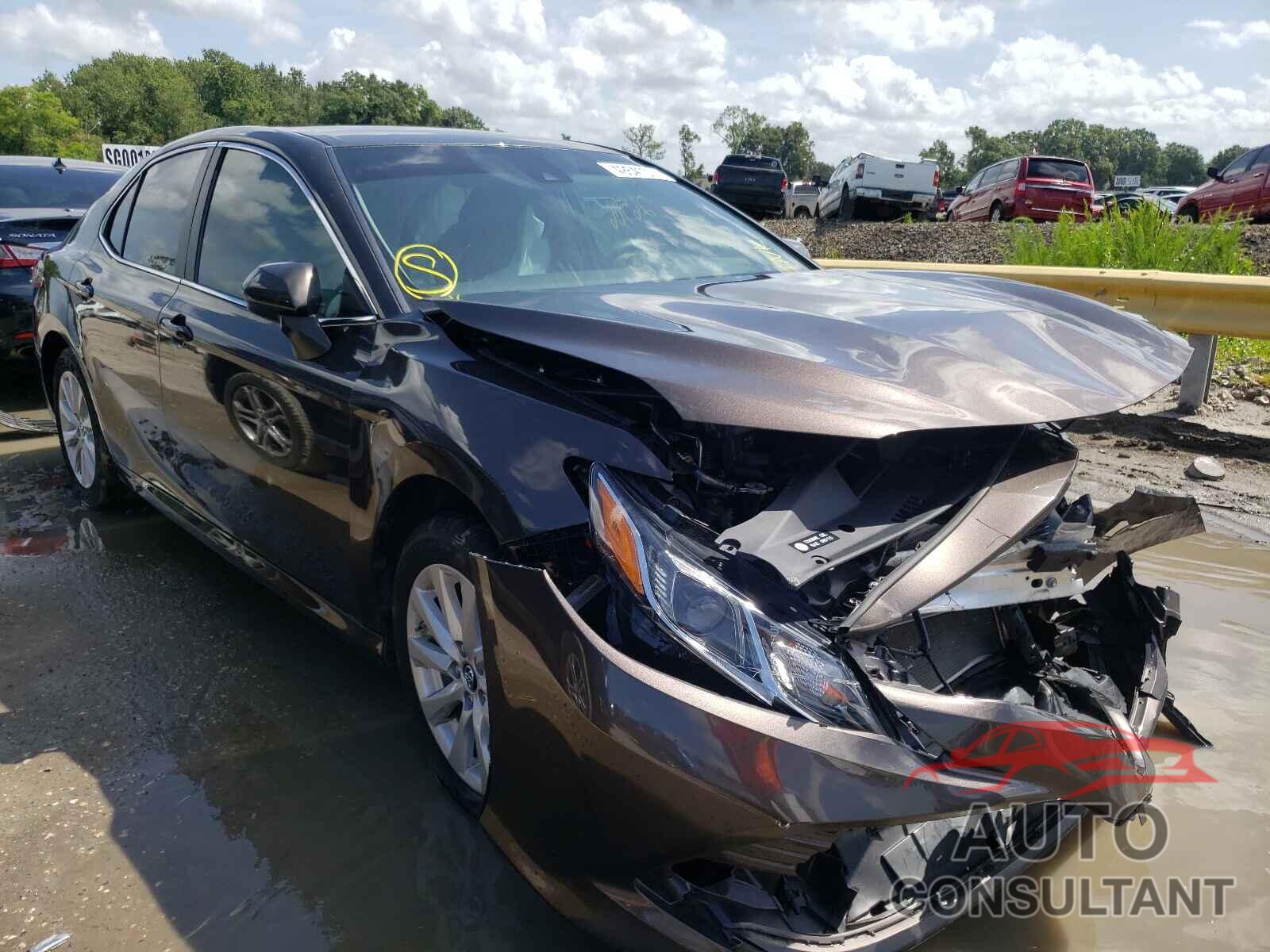 TOYOTA CAMRY 2019 - 4T1B11HK2KU732462