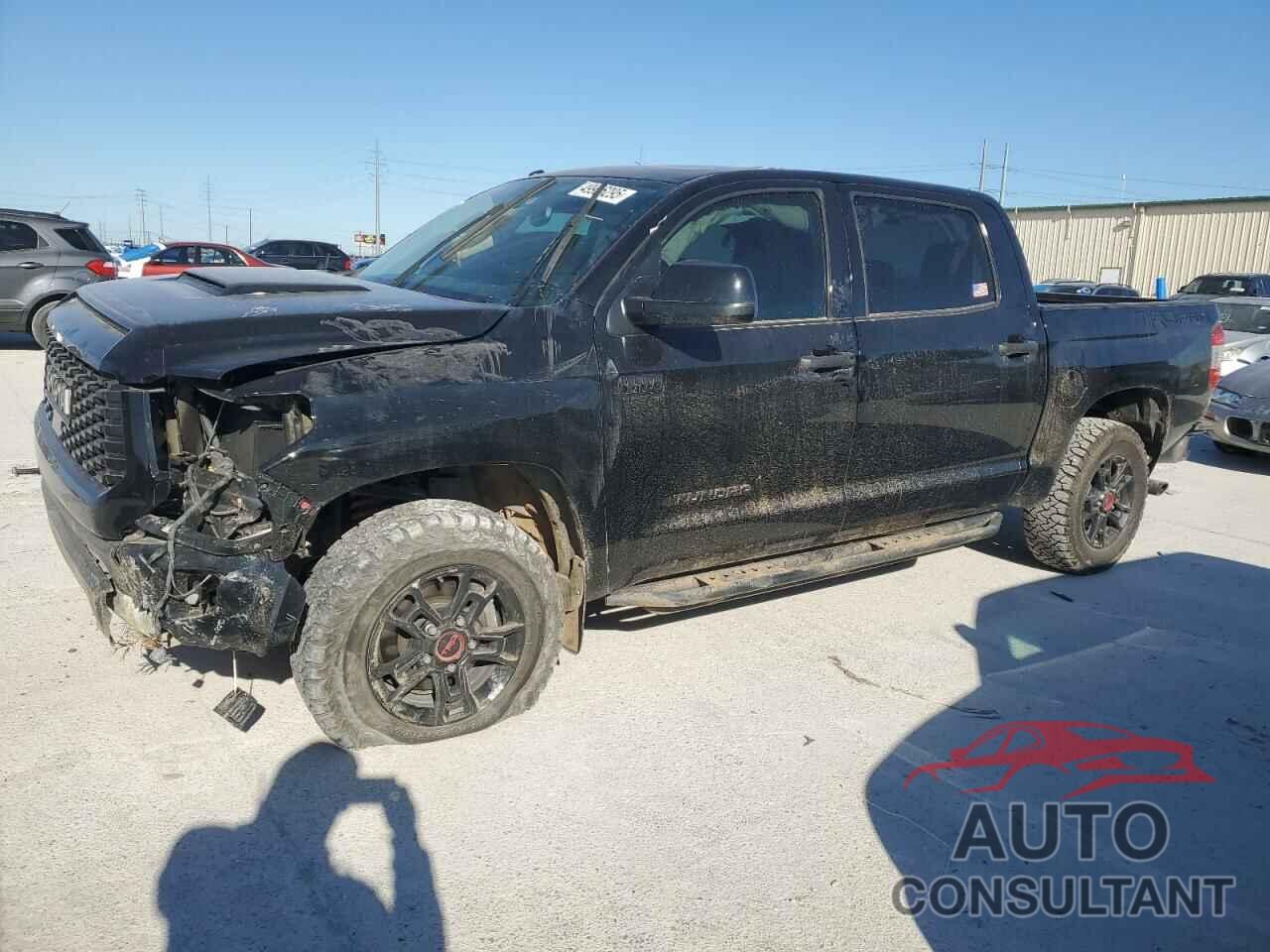 TOYOTA TUNDRA 2019 - 5TFDY5F17KX839029