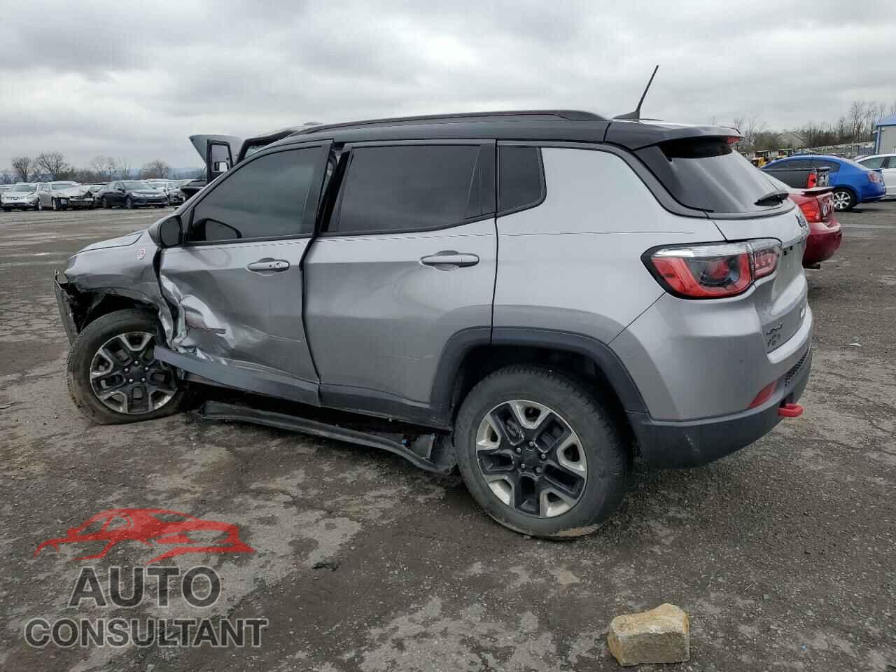JEEP COMPASS 2018 - 3C4NJDDB7JT238583