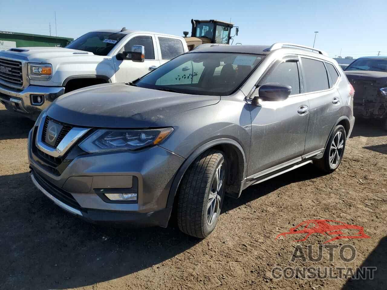 NISSAN ROGUE 2017 - 5N1AT2MT4HC750471