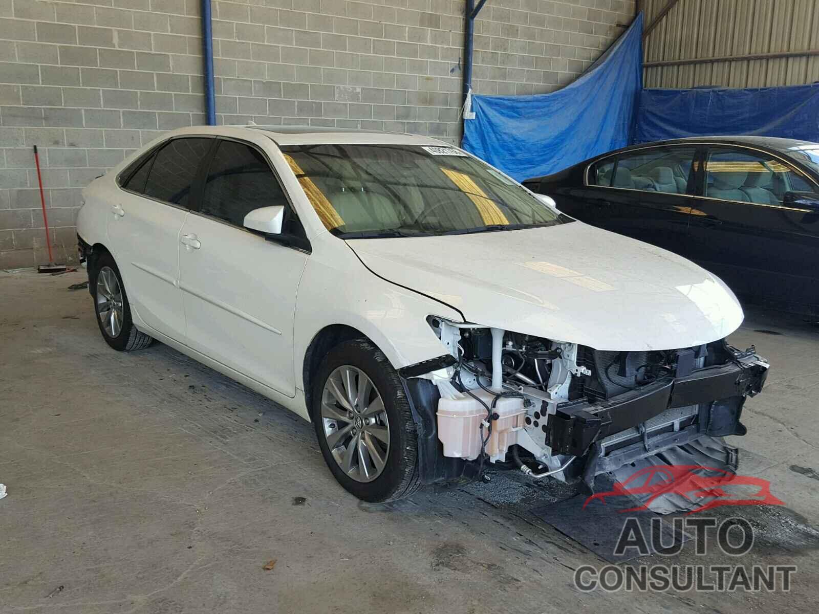 TOYOTA CAMRY 2015 - 4T1BK1FK3FU565650