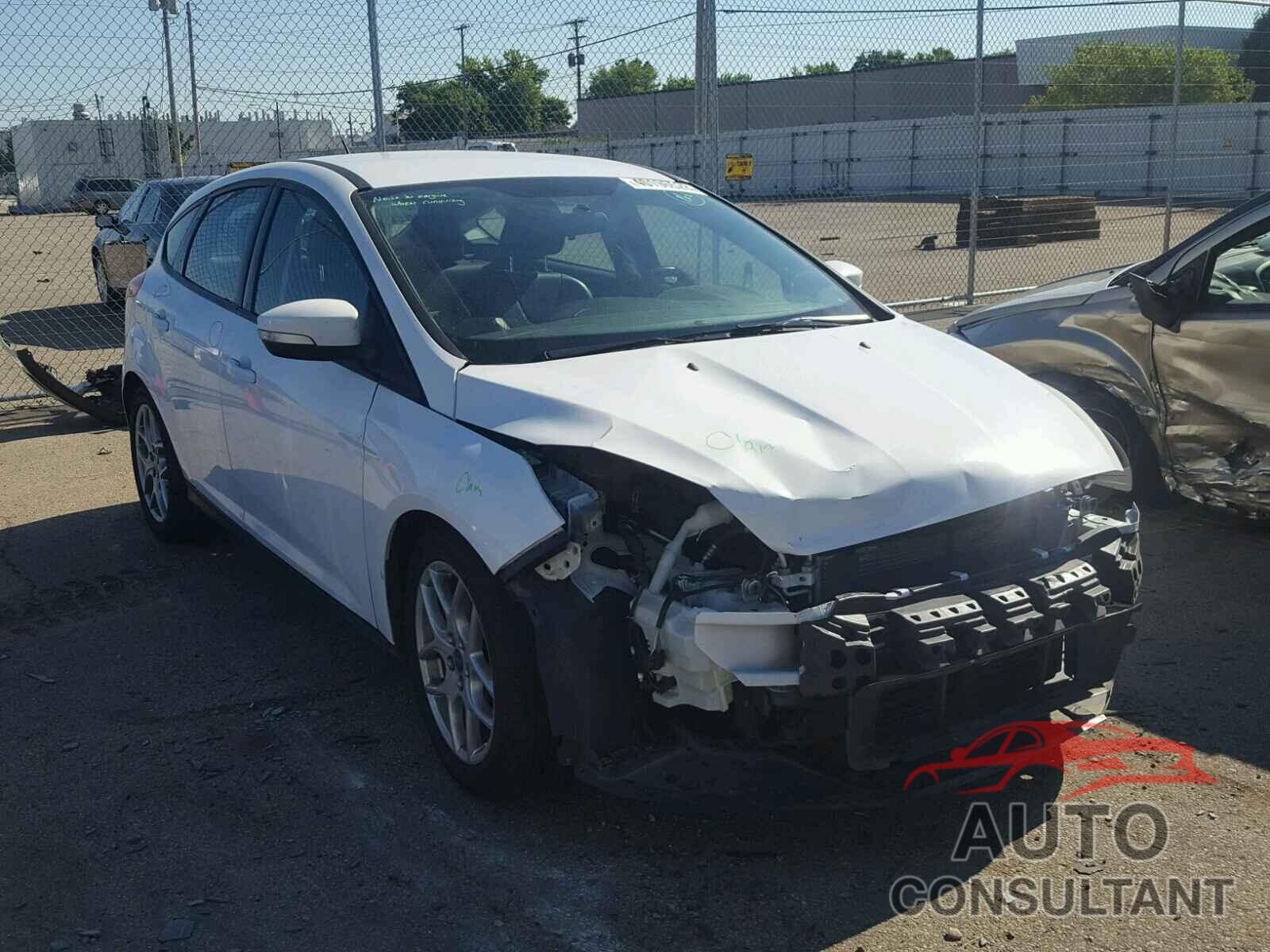 FORD FOCUS 2015 - 1FADP3K23FL355979