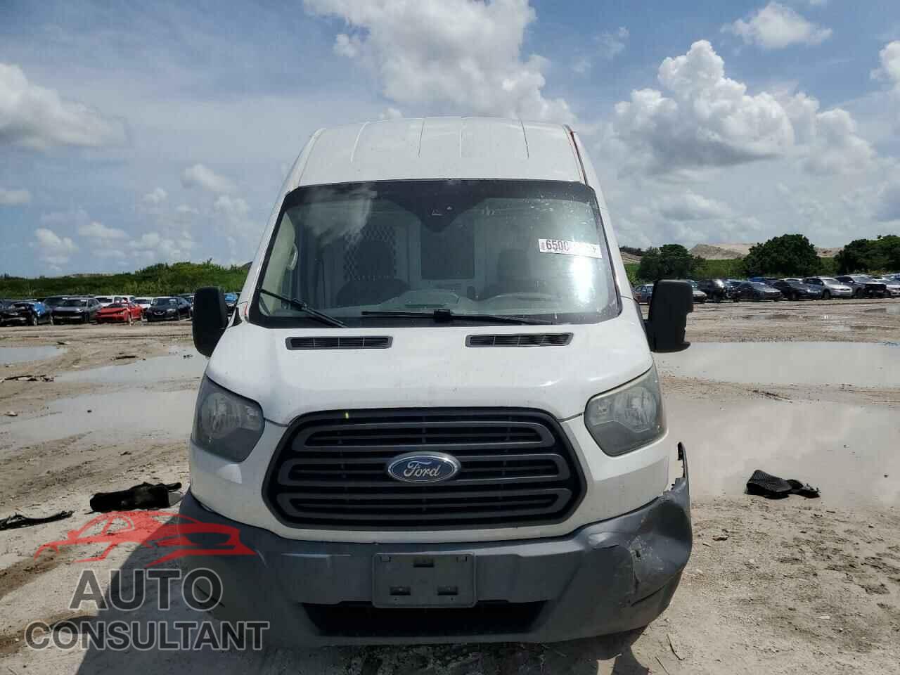 FORD TRANSIT 2017 - 1FTBW3XG8HKA27569