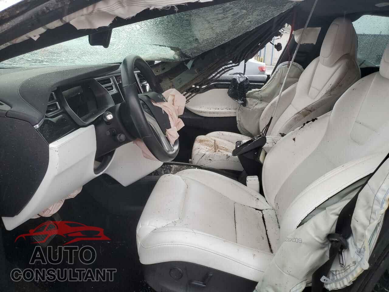 TESLA MODEL X 2017 - 5YJXCDE29HF050108