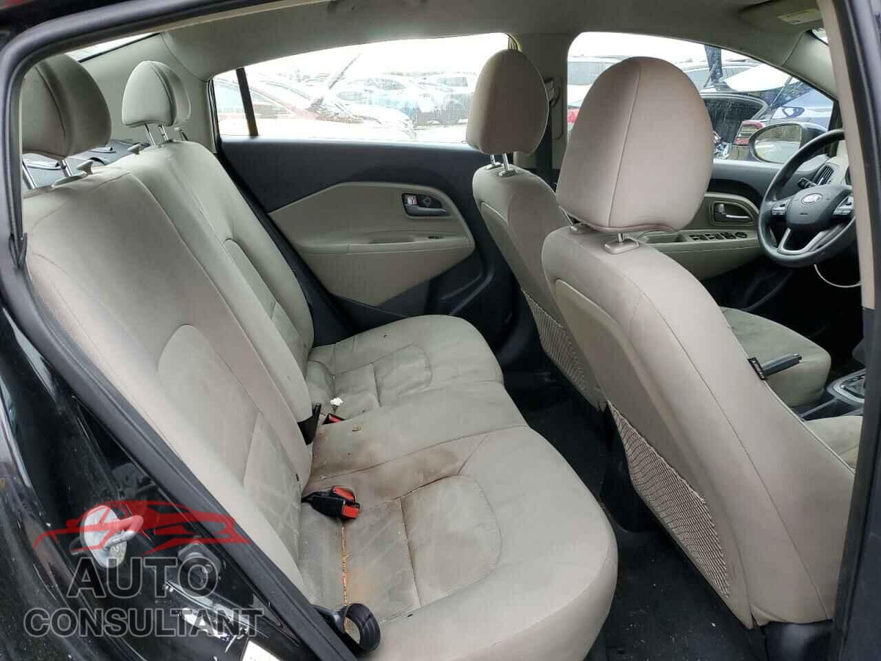 KIA RIO 2014 - KNADM4A37E6347641