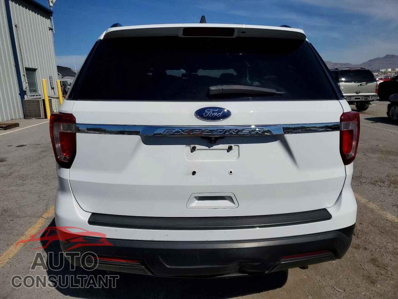 FORD EXPLORER 2018 - 1FM5K7B87JGB79668