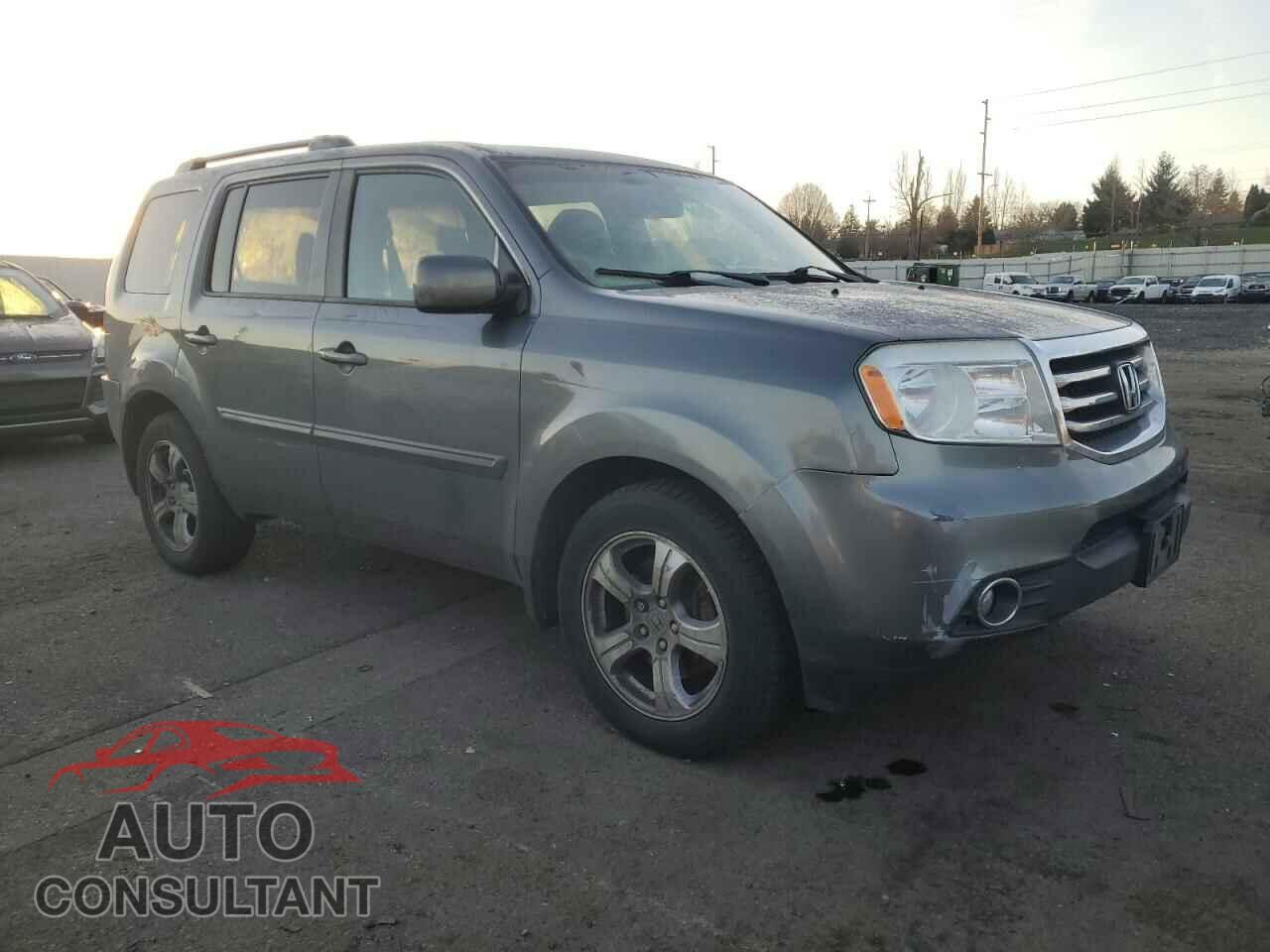 HONDA PILOT 2013 - 5FNYF4H56DB504116