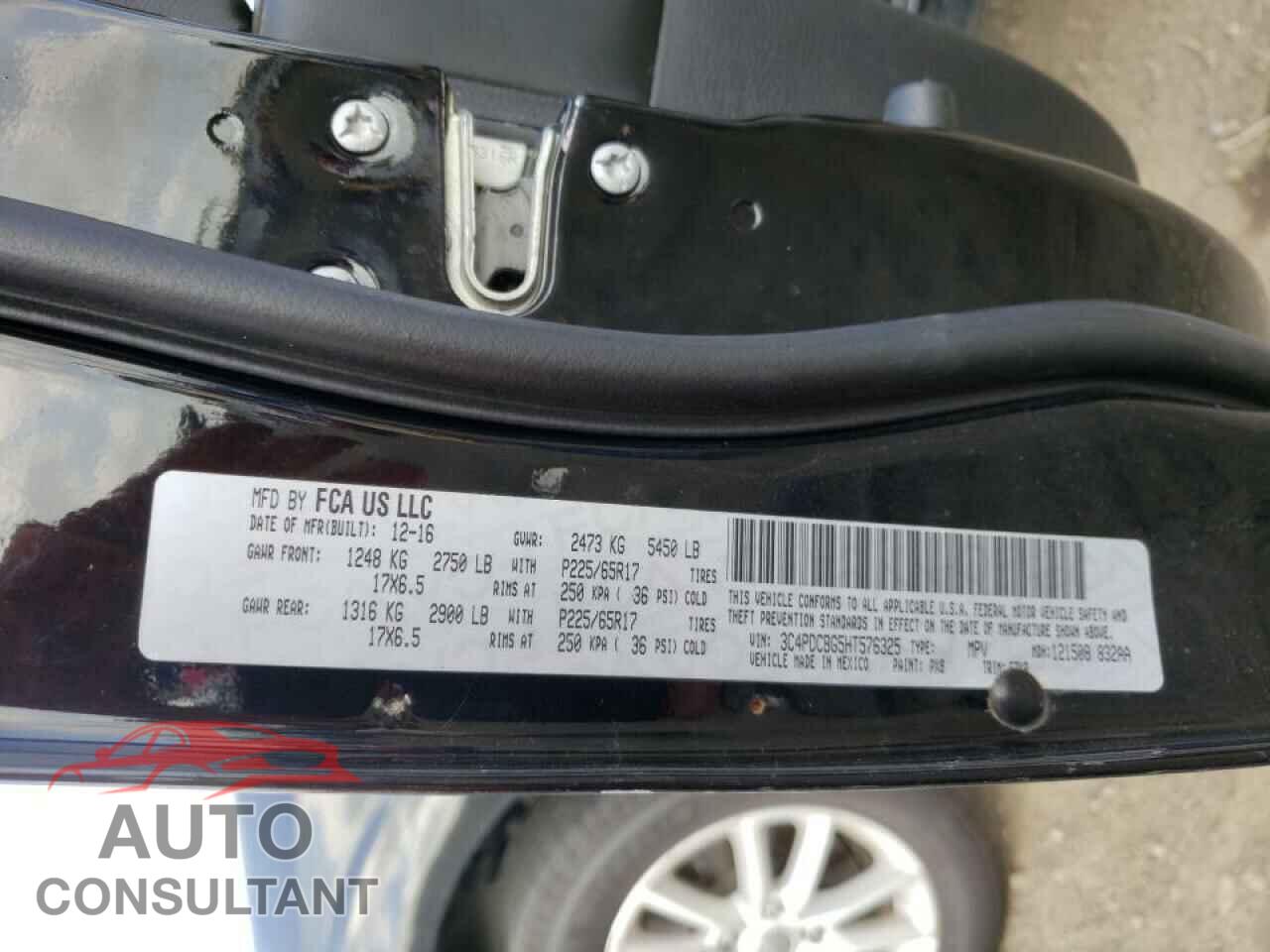 DODGE JOURNEY 2017 - 3C4PDCBG5HT576325