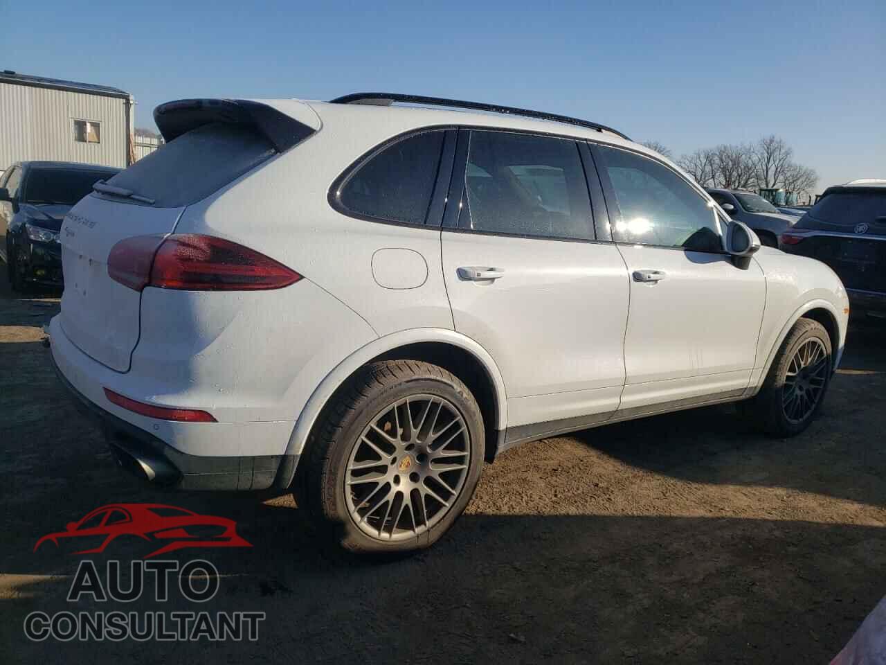 PORSCHE CAYENNE 2017 - WP1AA2A26HKA83610