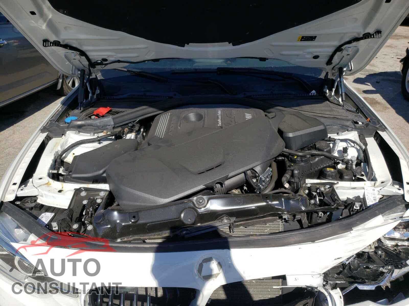 BMW 3 SERIES 2017 - WBA8D9C30HA005512