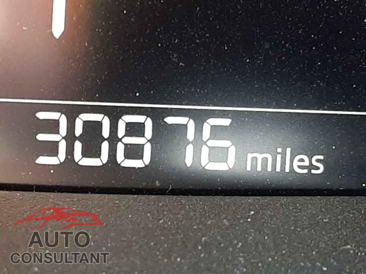 MAZDA 3 2017 - 3MZBN1W30HM128522