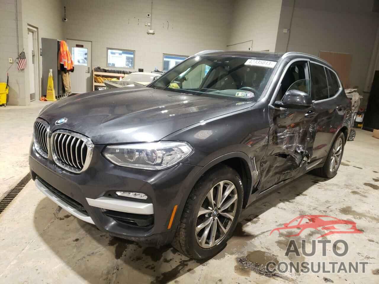 BMW X3 2019 - 5UXTR9C52KLR04107