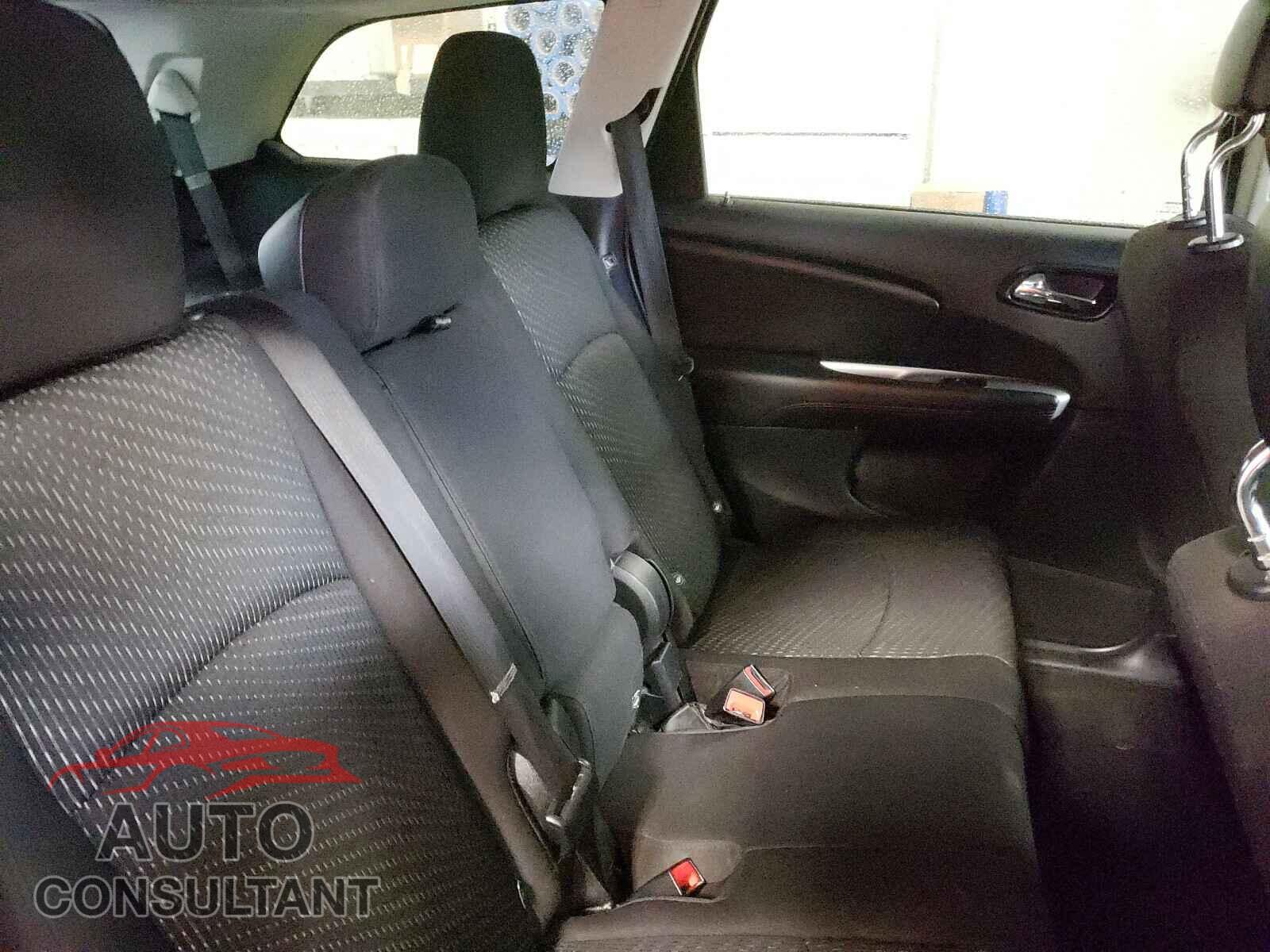 DODGE JOURNEY 2017 - 3C4PDCAB5HT585127