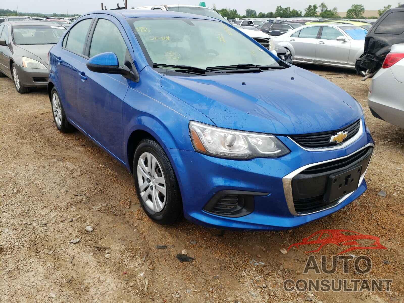 CHEVROLET SONIC 2017 - 1G1JB5SH0H4138195