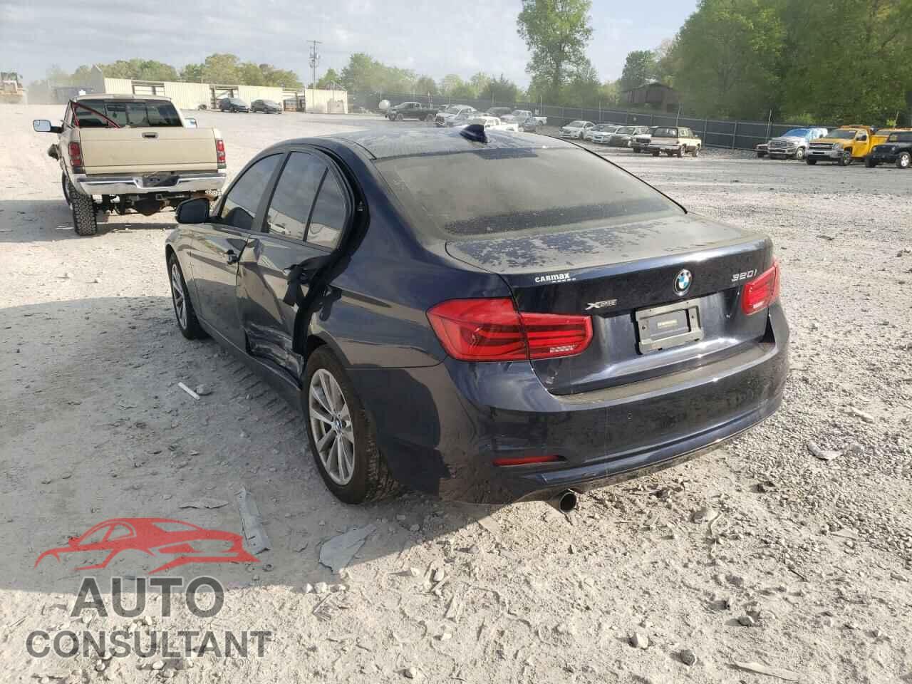 BMW 3 SERIES 2016 - WBA8E5G50GNU21018