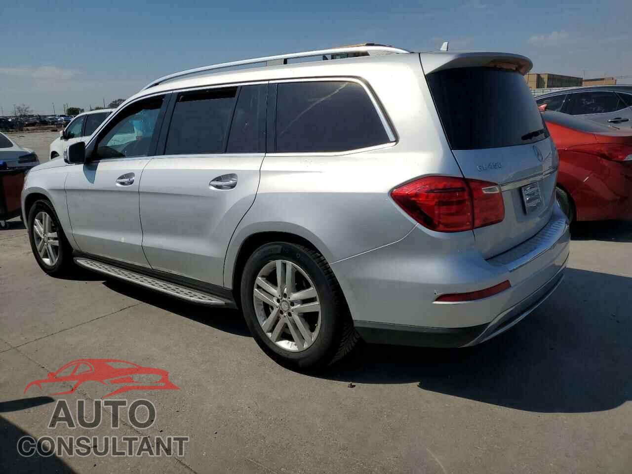 MERCEDES-BENZ GL-CLASS 2015 - 4JGDF6EE8FA511106
