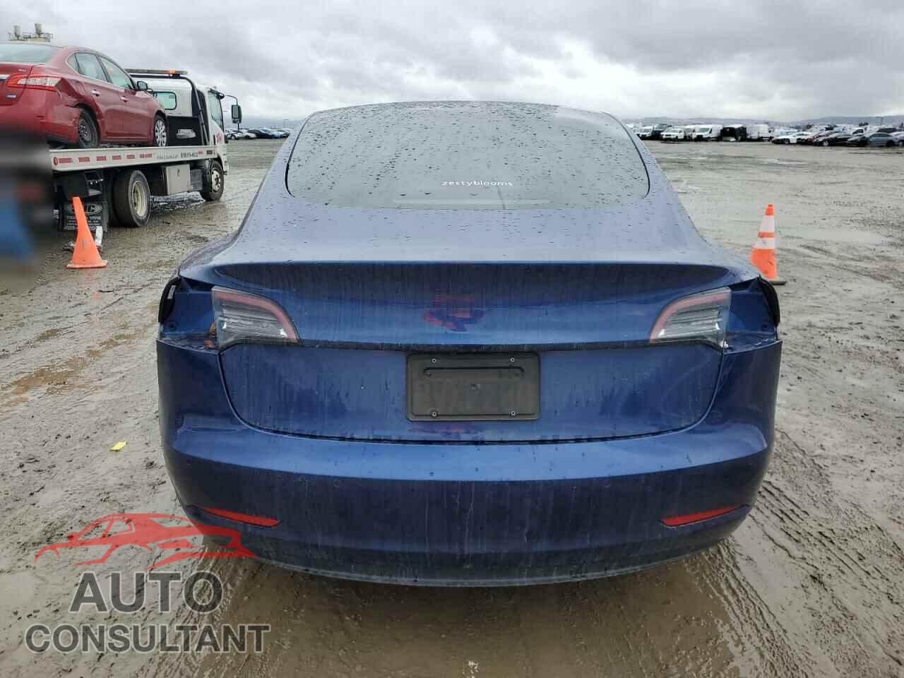 TESLA MODEL 3 2021 - 5YJ3E1EA5MF943241