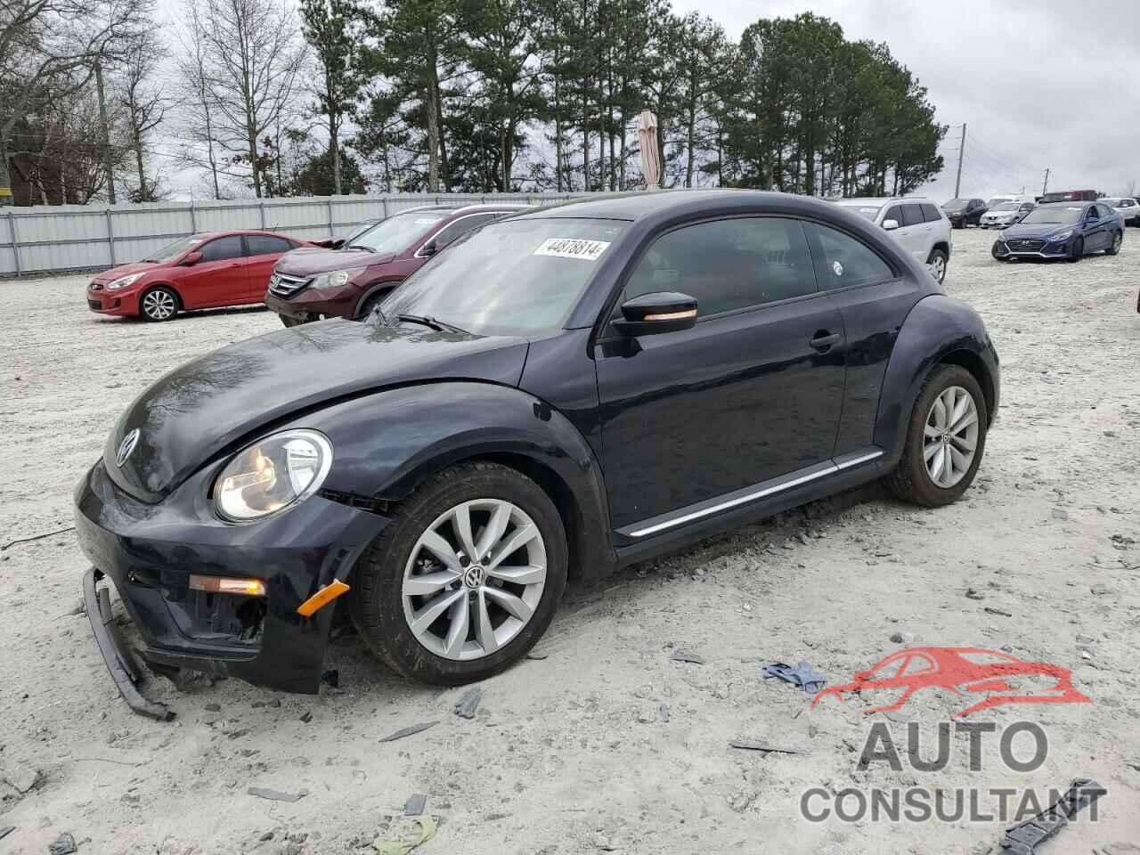 VOLKSWAGEN BEETLE 2017 - 3VWF17ATXHM619512